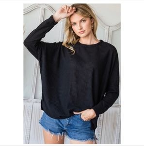 SUPER SOFT✨️Black Long Sleeve  Waffle Top✨️